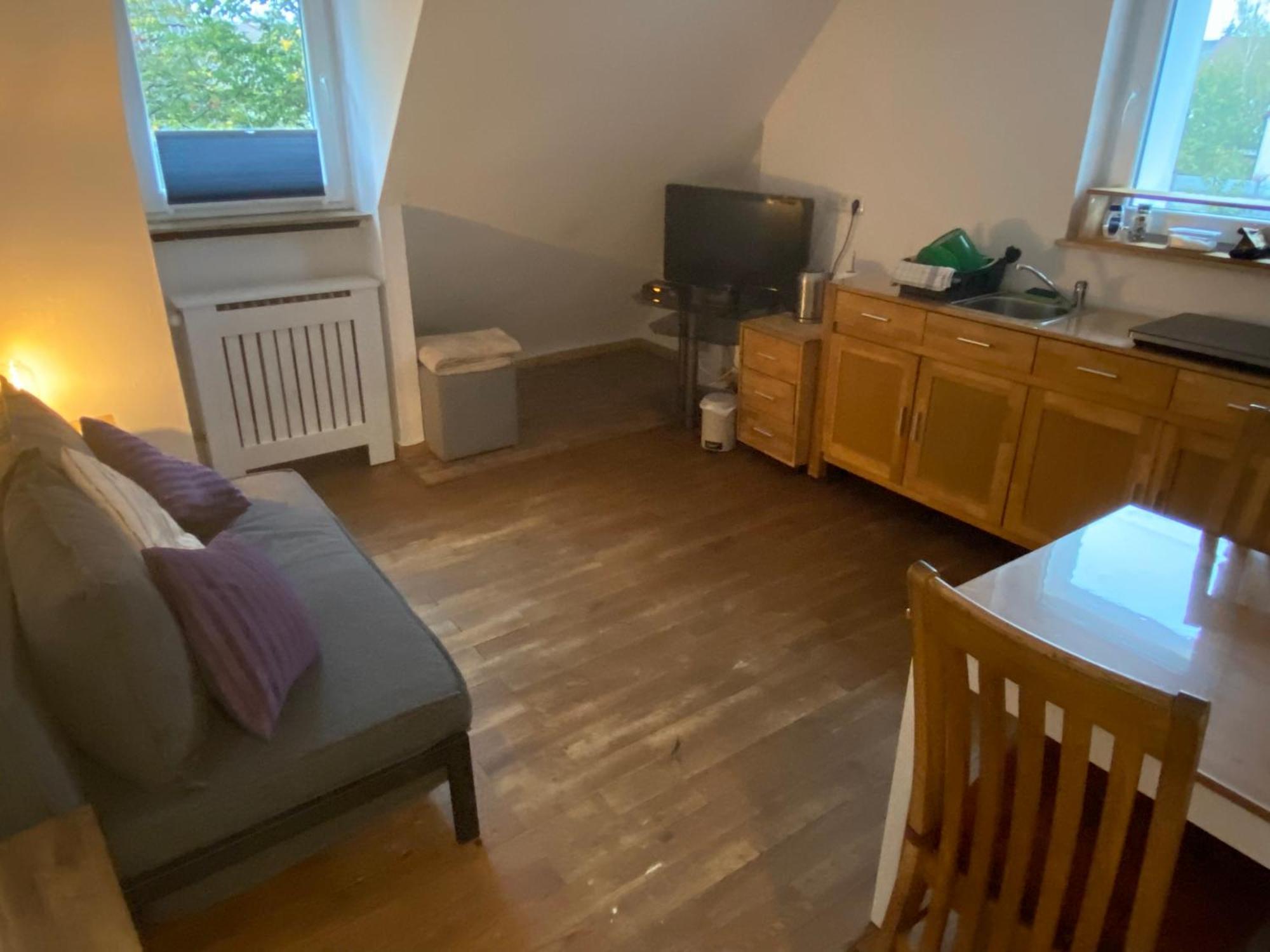 Westpark Appartment - 15Min Zum Zentrum Nuremberg Luaran gambar